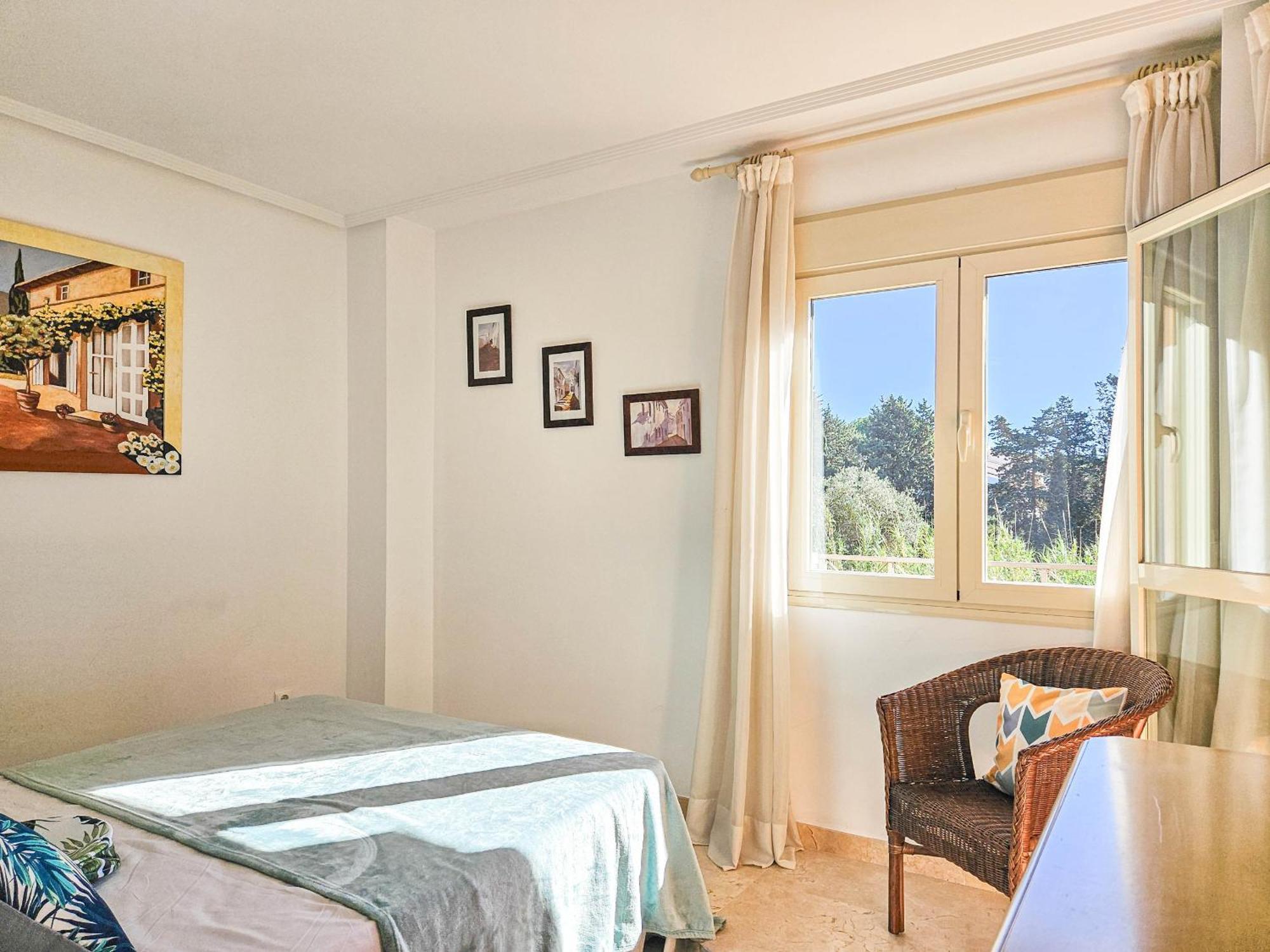 Apartment Three Bedroom In Chapas *