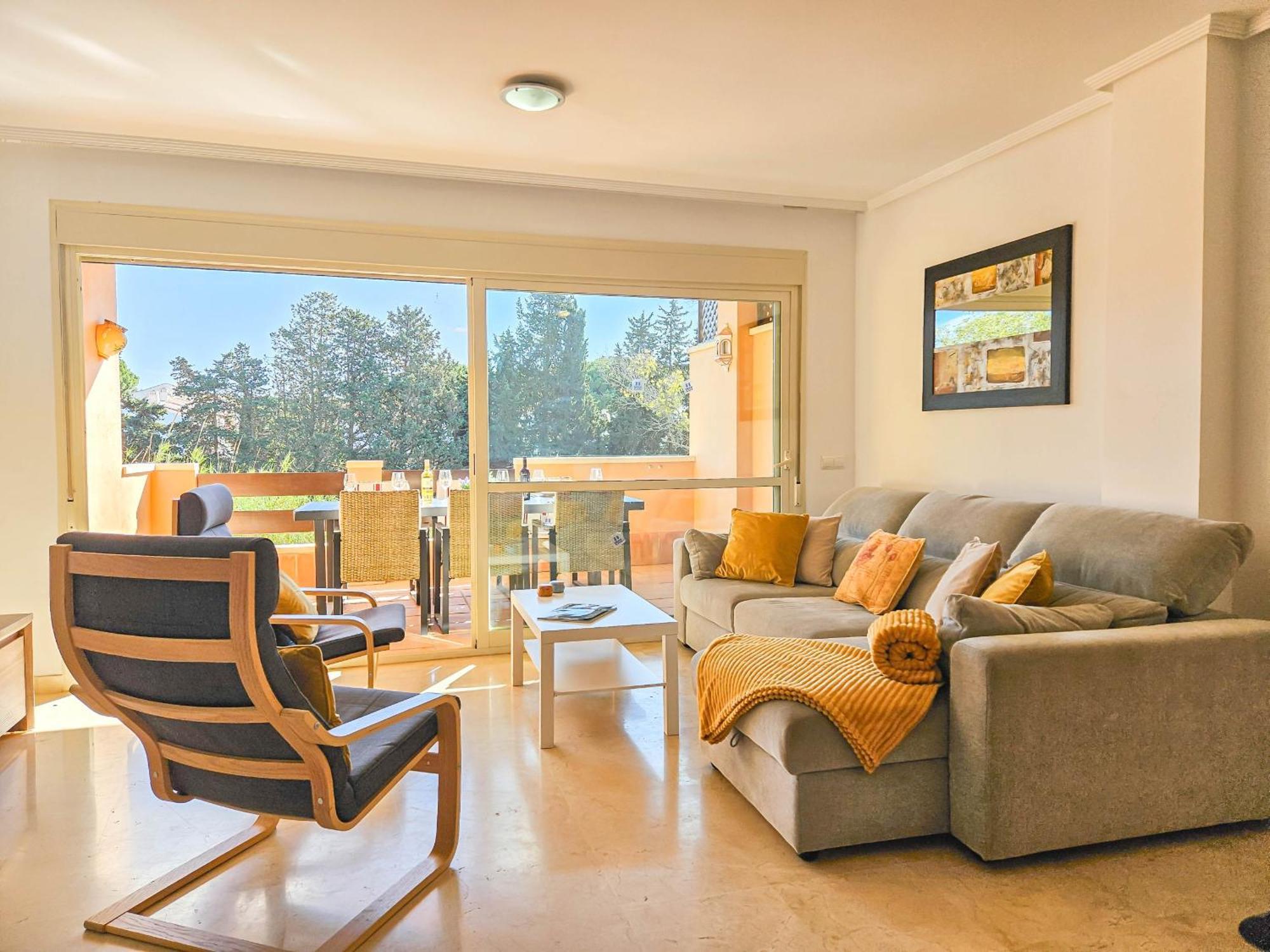 Three Bedroom In Chapas Marbella